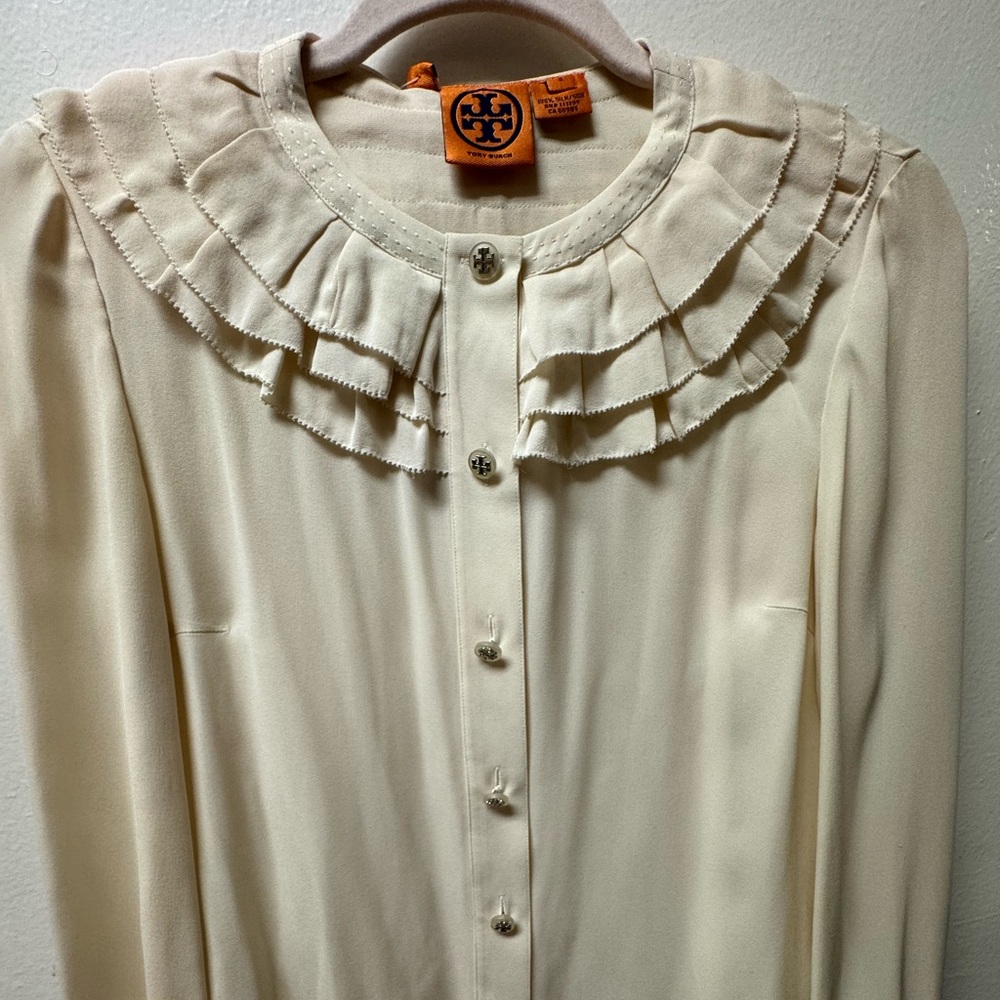 Elegant Cream Women's Blouse